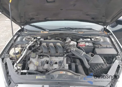 2007 Mercury Milan V6 Premier z USA, uszkodzony, nr VIN 3MEHM08167R657706